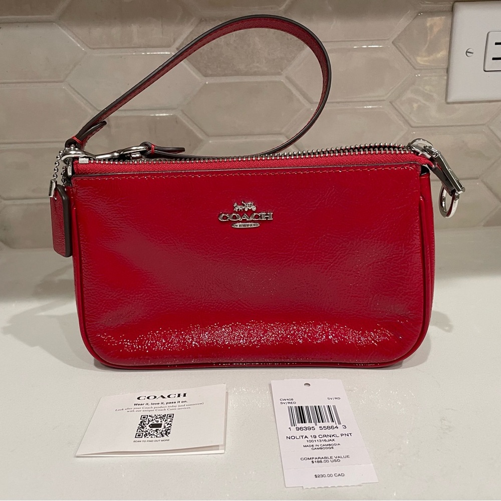 NWT Coach Patent Red Nolita 19 Wristlet